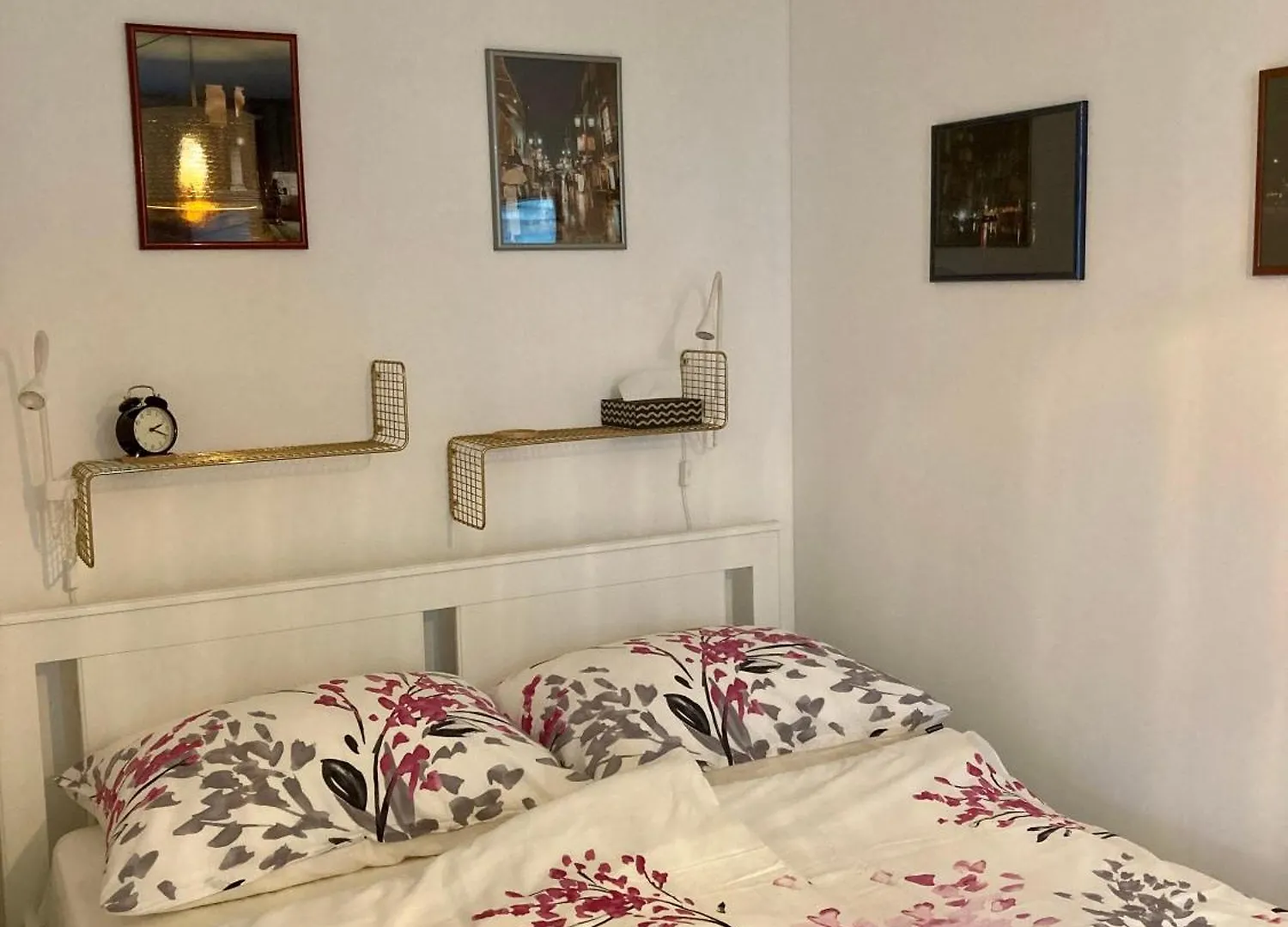 Apartment For 2 In Margareten Vienna